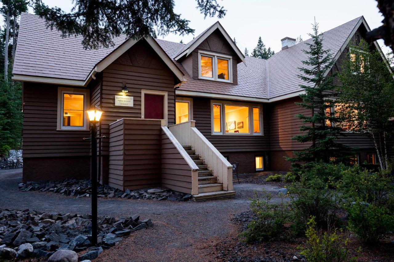 Banff Boutique Inn - Adults Only Bagian luar foto